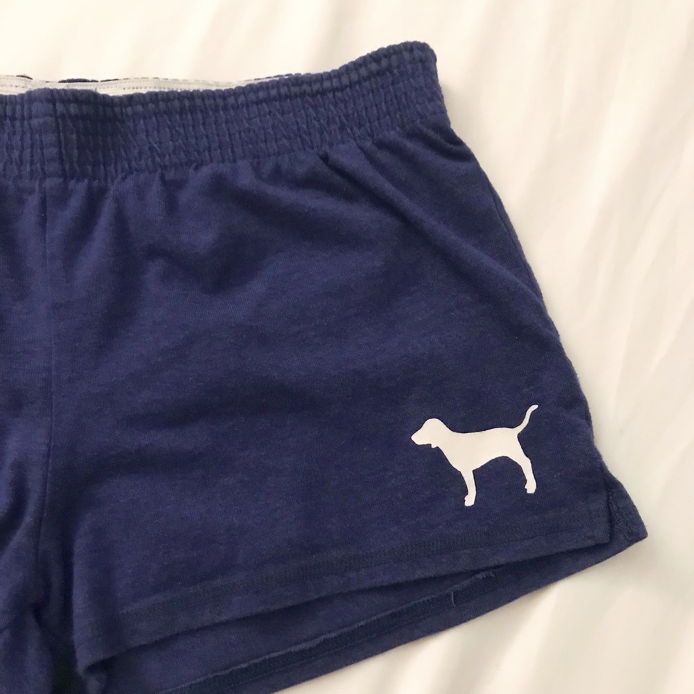 Sold🌷 - Picture 2 of 5